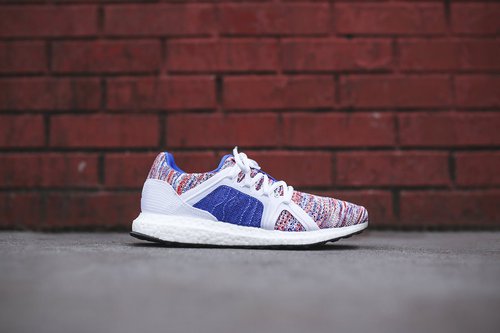 ステラマッカートニー　adidas adidas ステラマッカートニー GORE-TEX 防寒 防水 - メルカリ