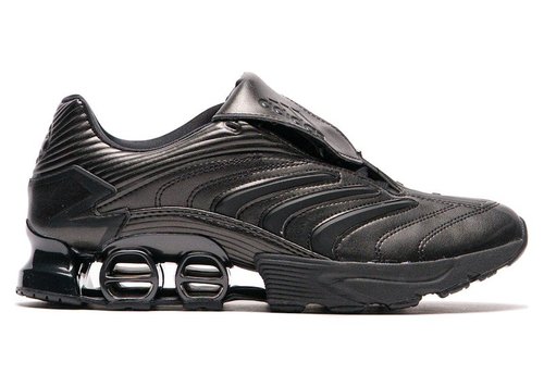 adidas Predator Megaride | Size 10 - Core Black - JR5567