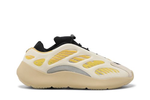 adidas YEEZY 700 V3 - Safflower/Safflower/Safflower - G54854