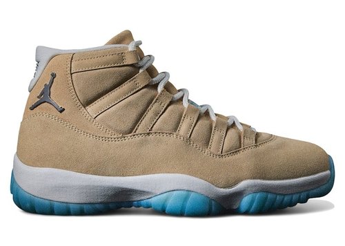 Air Jordan 11 Retro - Canvas/Metallic Silver/Summit White - IO8960-707