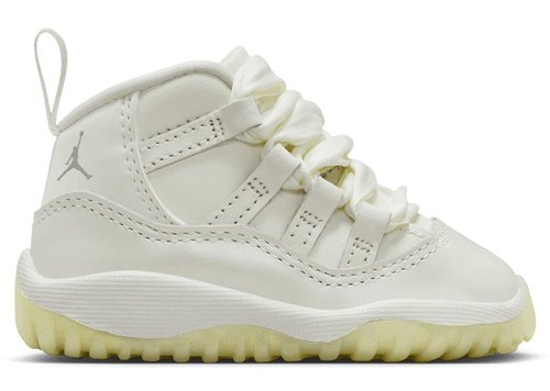 Air Jordan 11 Retro - Sail/White/Metallic Silver/Pearl Grey - DO3856-110