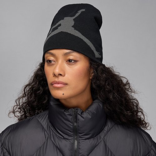 Air Jordan Brooklyn Peak Beanie - Black/Black/Black/Anthracite - II2413-010