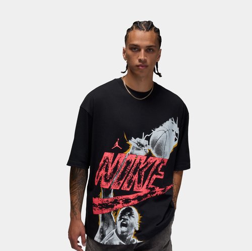 Air Jordan Reissue Oversized T-Shirt - Black/Infrared 23 - HQ9093-010