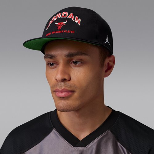 Air Jordan Pro Unstructured Flat Bill Hat - Black/Black/Kelly Green/White - IF3514-010