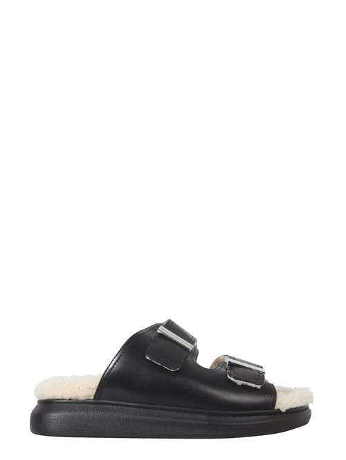 Alexander McQueen Oversized Hybrid Slide - Black - 676728WHXYB1444