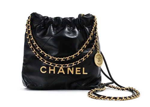 CHANEL 22 Handbag Mini 23S Shiny Calfskin - Black
