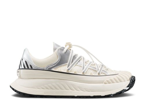 Converse Chuck 70 AT-CX Low | Cream | Size 4.5 - A15186C