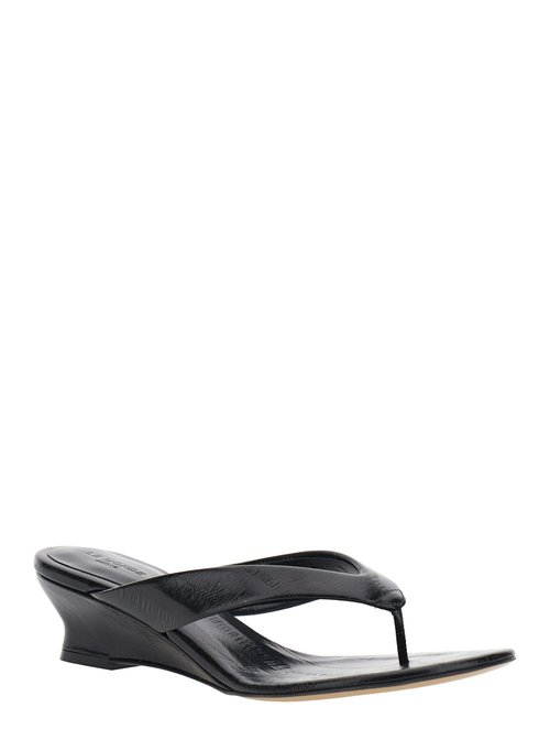 Le MOnde Beryl Black Wedges With Slip-On Design And Embossed Logo On The Insole In Leather