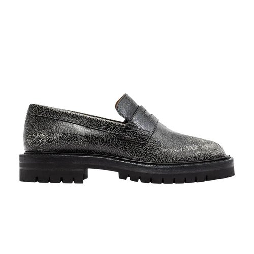 Maison Margiela Cracked Leather Tabi County Loafer - S57WR0139P7424H8328