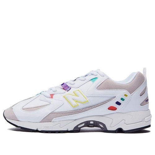 New Balance 828 - Grey/Pink - ML828LB