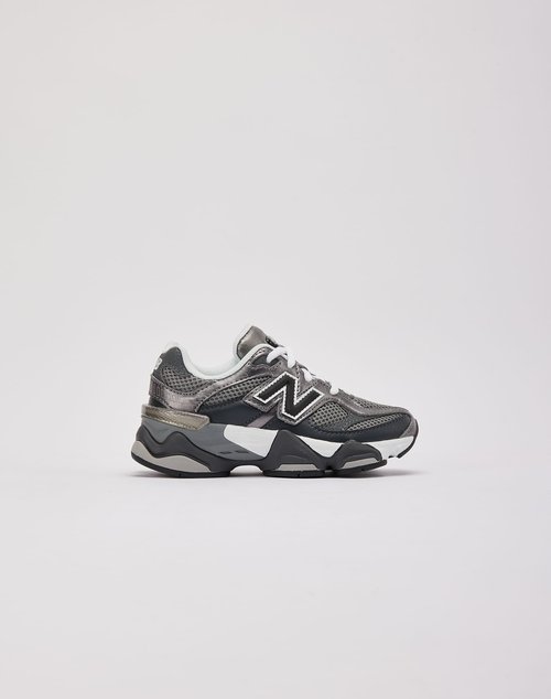 New Balance 9060 - Grey - I90602W5