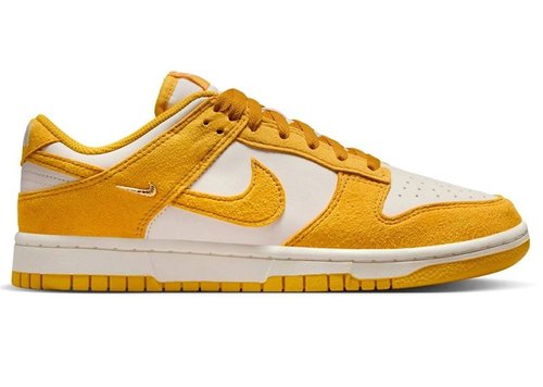 Nike Dunk Low - Pale Ivory/Sail/Metallic Gold/Dark Sulfur - IB4417-101