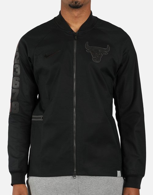 Nike NBA CHICAGO BULLS MODERN VARSITY JACKET - Black - 860789-010