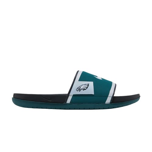 nike eagles slides