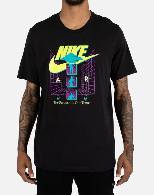 Nike NSW ALIEN ABDUCTION TEE - Black - CU6948-010