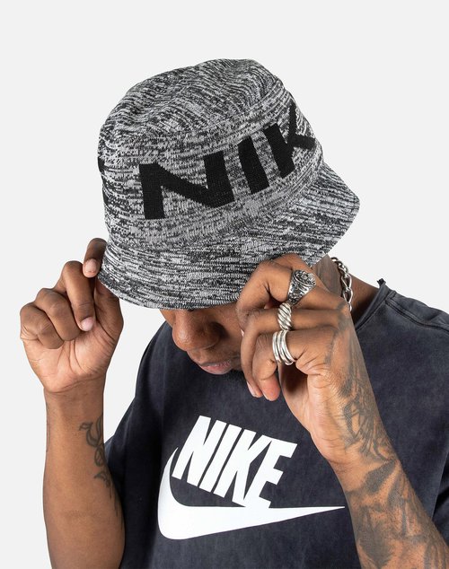 Nike NSW KNITTED BUCKET HAT - Grey - DA2024-010