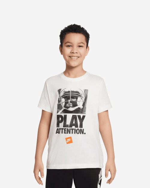 Nike NSW Play Attention Graphic T-Shirt - IB8331-121