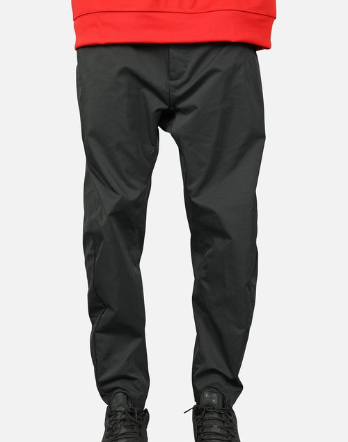 ar3221 nike