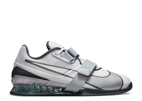 Nike Romaleos SE 'Phantom Dust' FZ8663-100 Solesense