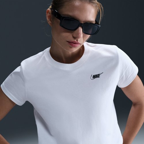 Nike Sportswear Club Short-Sleeve Cropped Graphic T-Shirt - White - HF9456-100