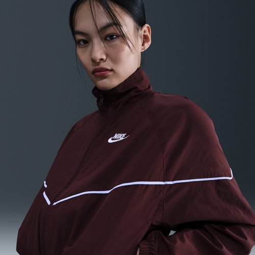 Nike Sportswear Windrunner Woven Jacket - Burgundy Crush/Celestine Blue/Sail - IM8027-652