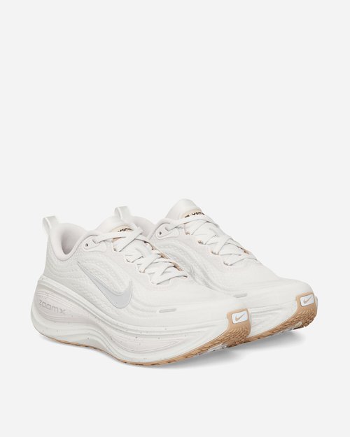 Nike Vomero Plus - Vast Grey/Wolf Grey/White - IO4323-001