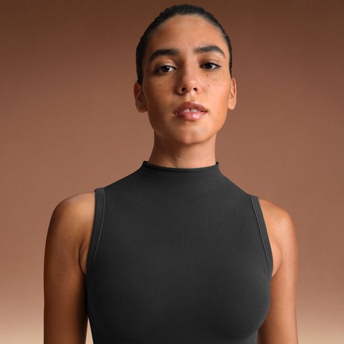 Nike SKIMS Vintage Seamless Mock-Neck Long-Line Bra - Nskm Obsidian - TPTNK2954-OBD