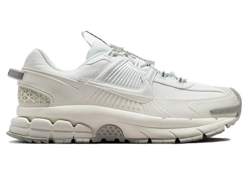 Nike Zoom Vomero Roam - Summit White/Light Bone/Light Iron Ore/Summit White - HV6410-100