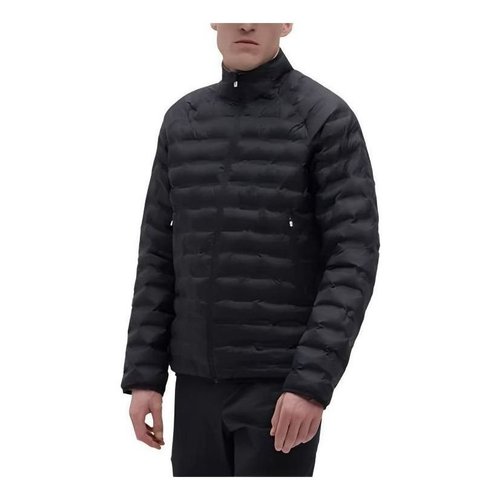 On Running Switch Jacket - White/Black - 120.00743