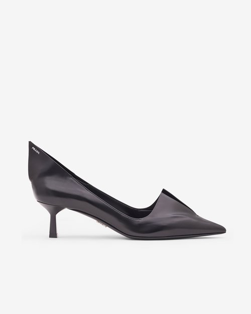 Prada Brushed Leather Pumps - Black - 1I978N