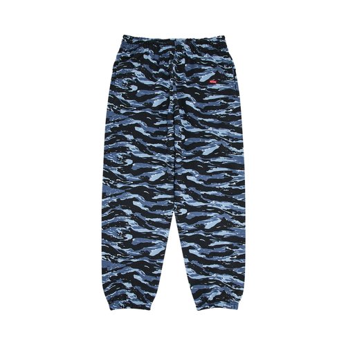 Supreme Small Box Sweatpant - FW24P33 BLUE TIGER CAMO