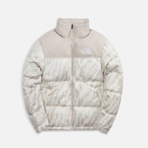 The North Face Printed 1996 Retro Nuptse Jacket - Silver Grey - 0A5IX42L0-GRY