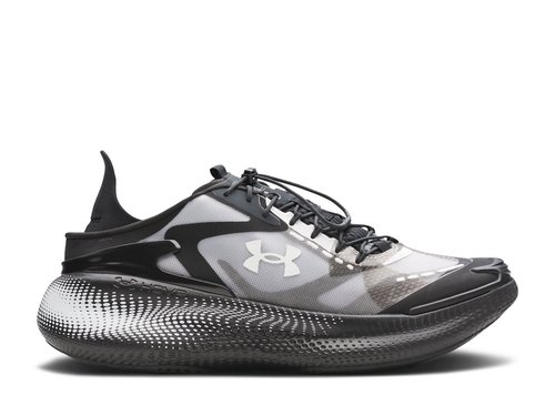Under Armour Echo | Size 8.5 - Black/White - 6006061-001