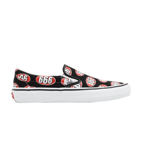 Vans Supreme x Slip-On - Black - VN0A347VOX3