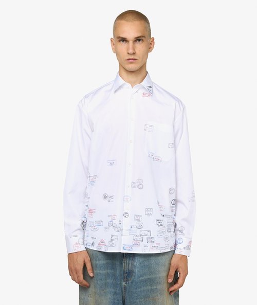 VETEMENTS Passport Stamps Shirt - UH76SH150W