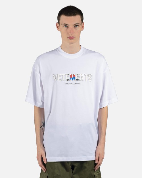 VETEMENTS South Korea Flag Logo Tee - White - UA52TR290SK